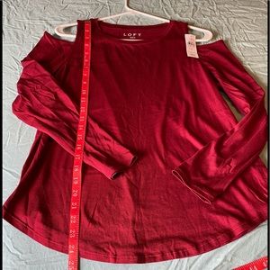 NWT Loft cold shoulder top Medium